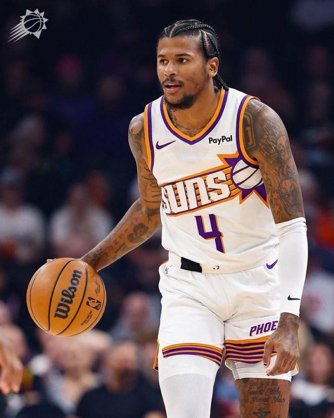 官方：杰倫-格林腿筋傷勢復(fù)發(fā)傷退；本賽季兩次復(fù)出均只打了2場