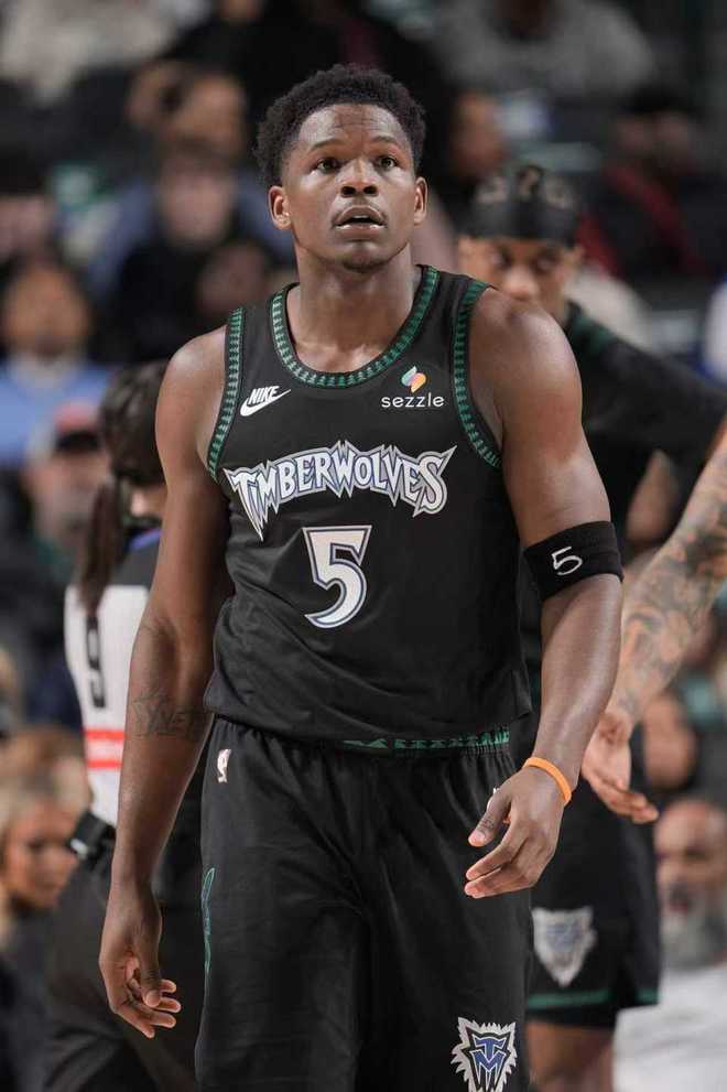 升前六！森林狼雙殺三狀元傷停獨行俠 華子復出20分蘭德爾31分