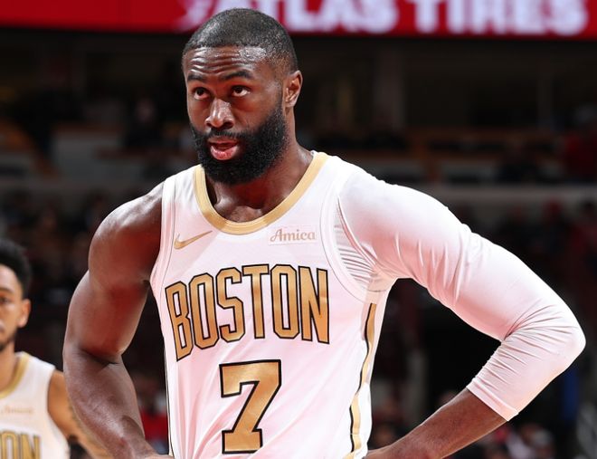 赫爾特0.2秒三分準絕殺！公牛8人上雙險勝綠軍 布朗33+8+5