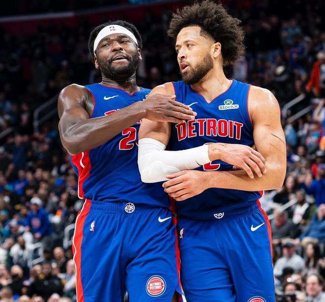 坎寧安29+5+11+3杜倫8中7，活塞主場23分大勝，威少難阻國王5連敗