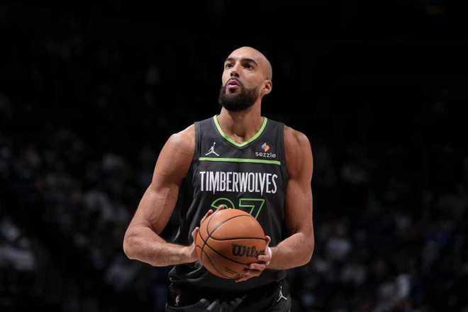 庫里華子缺席！森林狼大勝勇士終結(jié)5連敗升前六 戈貝爾15+17