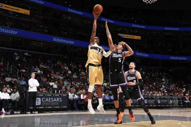 9連敗聯(lián)盟墊底！國王惜敗奇才 德羅贊32分拉文35分單節(jié)18分